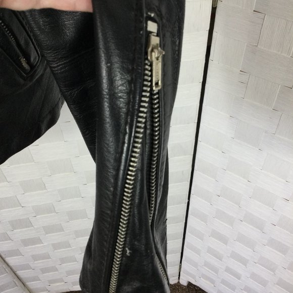 Excelled Black Leather Jacket, Vintage, 42R, - Picture 7 of 16